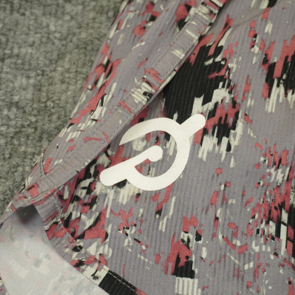 Lululemon Peloton Tracker Short Womens 8 Grey Pink Abstract 4" Inseam Running - Picture 5 of 10